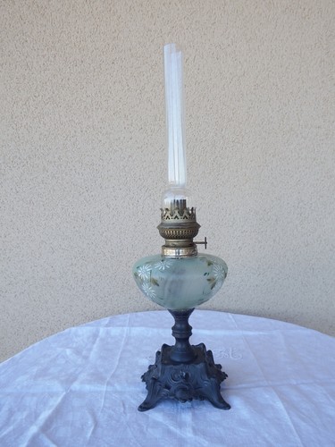 Lampe pétrole pied étain - pétrole,