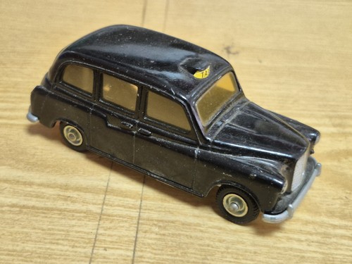Voiture miniature taxi anglais - voiture,