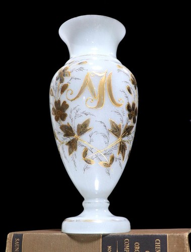 Ancien grand vase floral doré