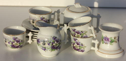 Vaisselle miniature - miniature, en