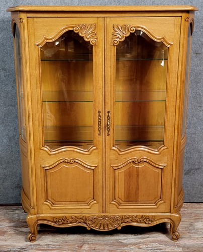Vitrine galbée style - , xv
