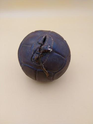 Ancien ballon cuir - ballon,