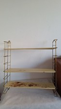 étagère murale string dorée