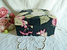 Ancienne boite rangement