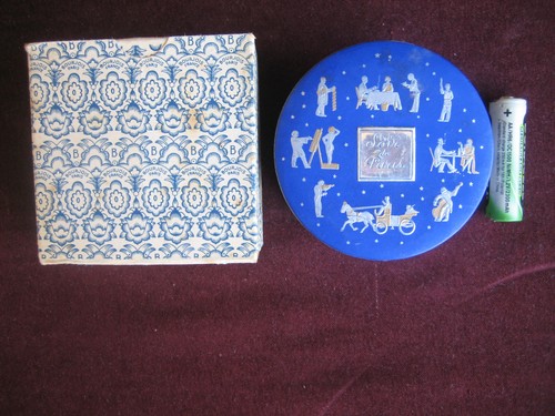 Ancienne boîte poudre - boîte,