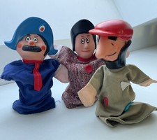 Ancienne Marionnettes a main