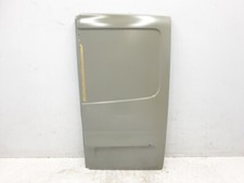 901008132R porte arrière