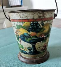 ancien seau de plage en tole