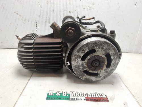 Bloc moteur aermacchi - bloc, cygne