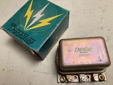 REGULATEUR NEUF DUCELLIER 8335