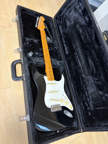 Fender japan stratocaster avec - fender,