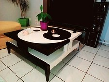 Très Grande Table basse relooké. Motif Ying et Yang. Noir et blanche. 