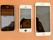 HS POUR PIECES / LOT 3 TELEPHONES APPLE IPHONE POUR PIECES-REPARATION