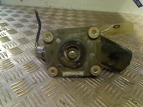 Moteur essuie glace avant