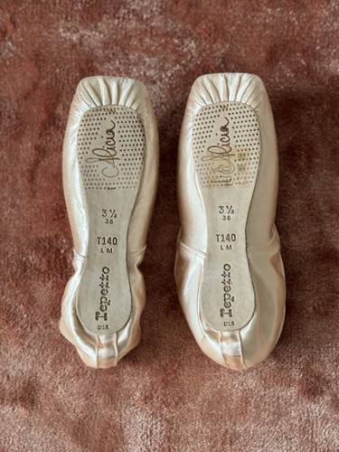 Repetto alicia pointe shoe - alicia,