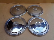 OCCASION 4 ANCIEN  ENJOLIVEURS DE ROUE  SIMCA