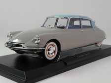 Norev Citroën DS 19 Rose