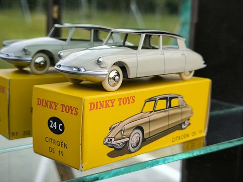 Dinky toys citroën ds - toys,