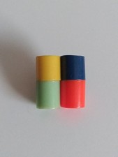 Bouton circa 1935, maison Ardor. 20x20mm.