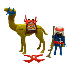 sympa chameau avec bédouin