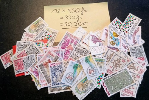 Lot 132 timbres - timbres, de