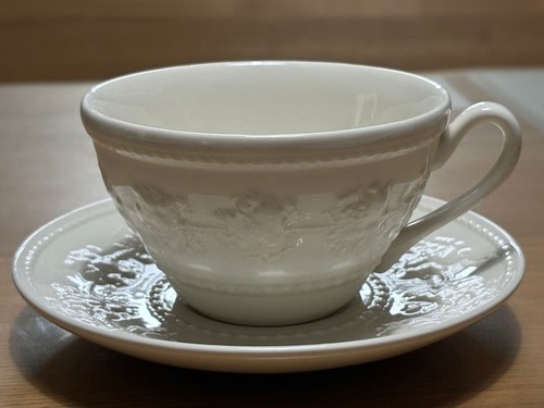Soucoupe tasse thé ivoire - à,