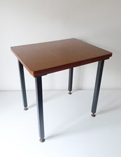 TABLE BASSE CHEVET PIEDS  en METAL avec PLATEAU BOIS ANNÉES 50 VINTAGE 1950 