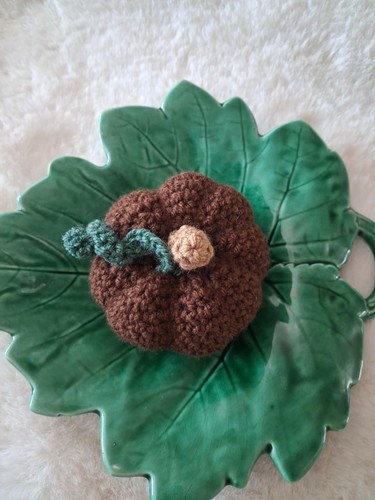 Citrouille marron réalisée