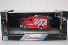 LE7820 CARARAMA HONGWELL 188 1/87 Camion Mercedes Benz Actros Fire Truck rouge