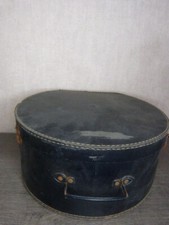 ancienne boite a chapeau en