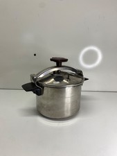 Cocotte minute seb en inox