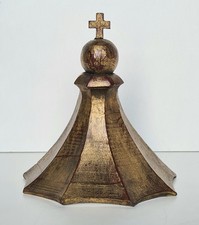 Dais en bois sculpté doré objet Religieux ( couvre chapeau de statue ) 19ème