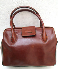 -Sac type docteur KOSCHI cuir