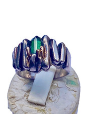 BAGUE MODERNISTE  OR et ARGENT  sertie d'une émeraude- bijou d' artiste - N°312