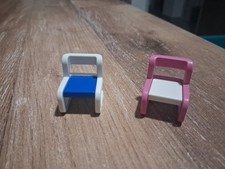PLAYMOBIL  2 CHAISES   ENFANT