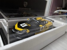 Porsche 718 Cayman GT4