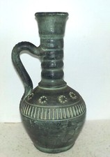 Cruche ou vase terre cuite