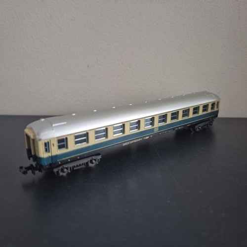 Lima 320856 voiture - lima, train