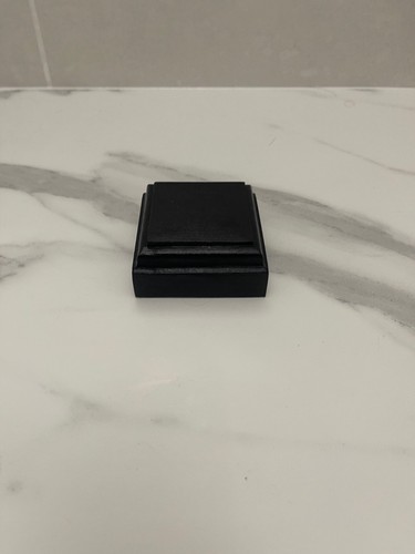 Socle carré bois peint - socle,