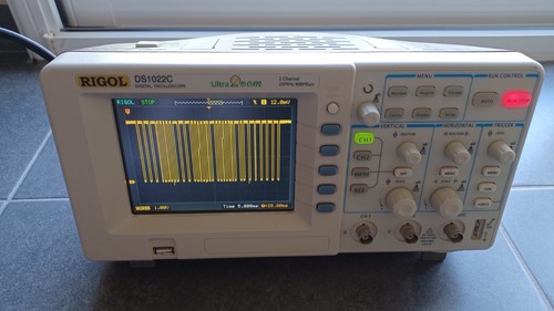 Oscilloscope rigol ds1022c - oscilloscope,