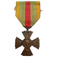 D21/11/25 (REF30764) Médaille