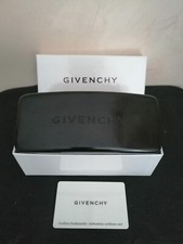 Lunettes solaire femme modèle vintage SGV 514 Col 700 de Givenchy