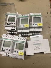 Schneider CCT15223 Interrupteur Horaire Journalier