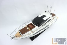 Sunseeker Predator 80 Yacht Model - Sunseeker Predator 80 Model Ship