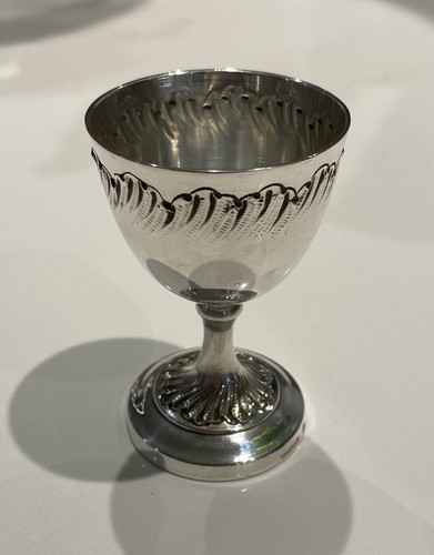 Coquetier ancien metal - coquetier,