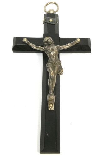 Croix avec corpus christi - avec, en