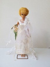 Barbie Vintage en robe de