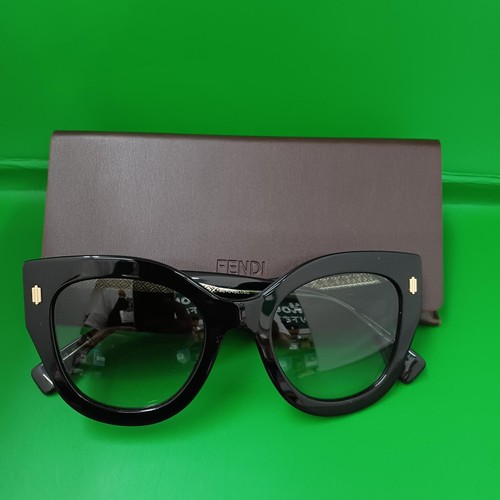 Lunettes soleil fendi - soleil,