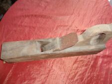 VARLOPE ou RABOT en bois, ancien