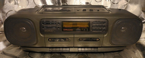Radio cassette sony model - radio,